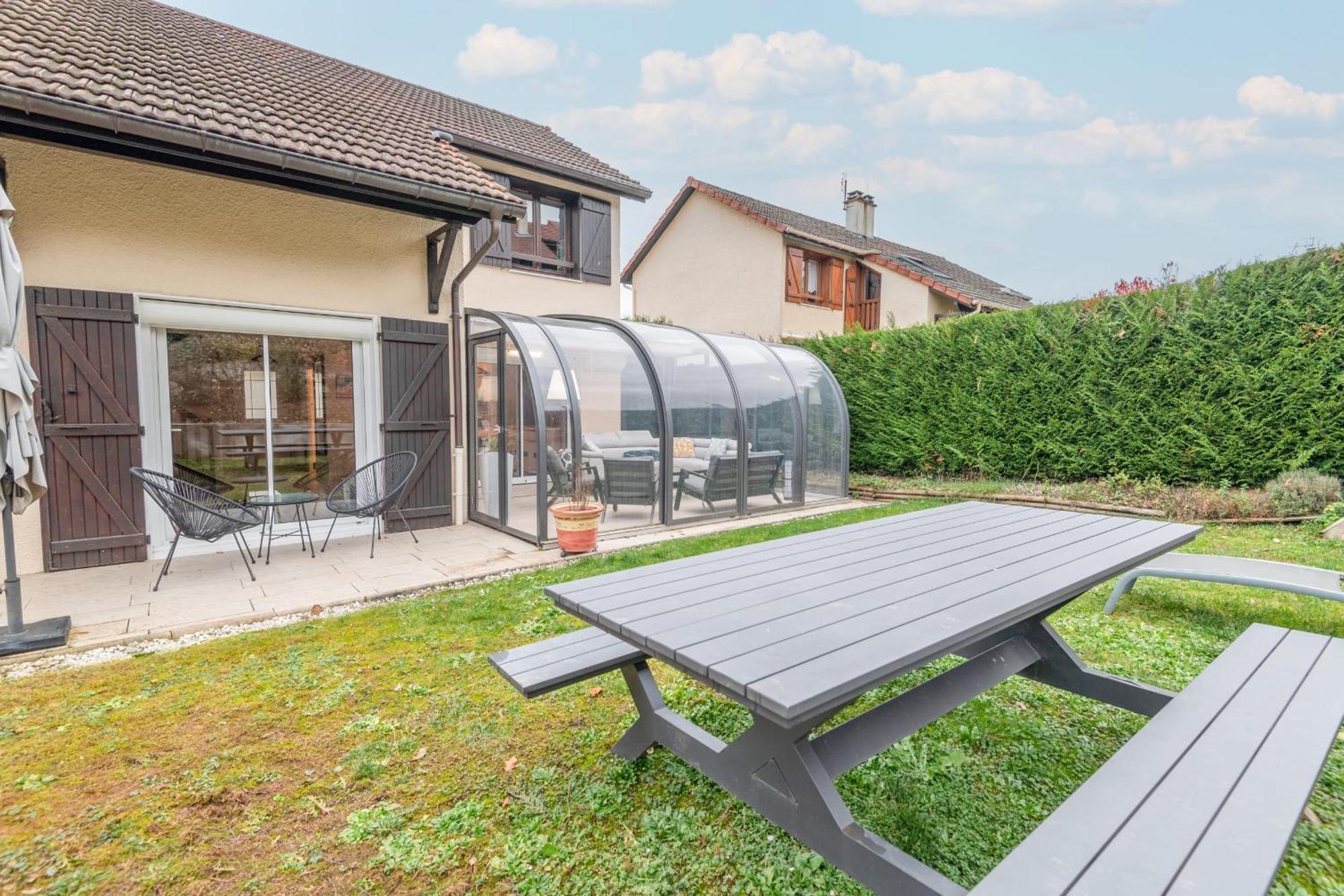 Alpiloc - Town House With Garden And Winter Lounge Villa Annecy Exterior foto